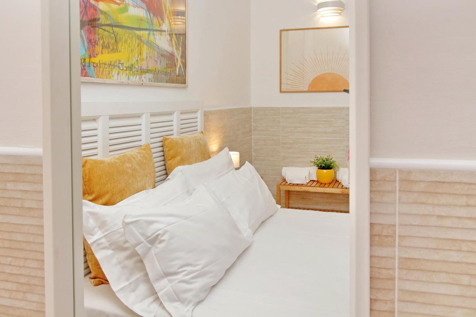 Opera Inn Suites - Rooms And Apartments Roma Ngoại thất bức ảnh