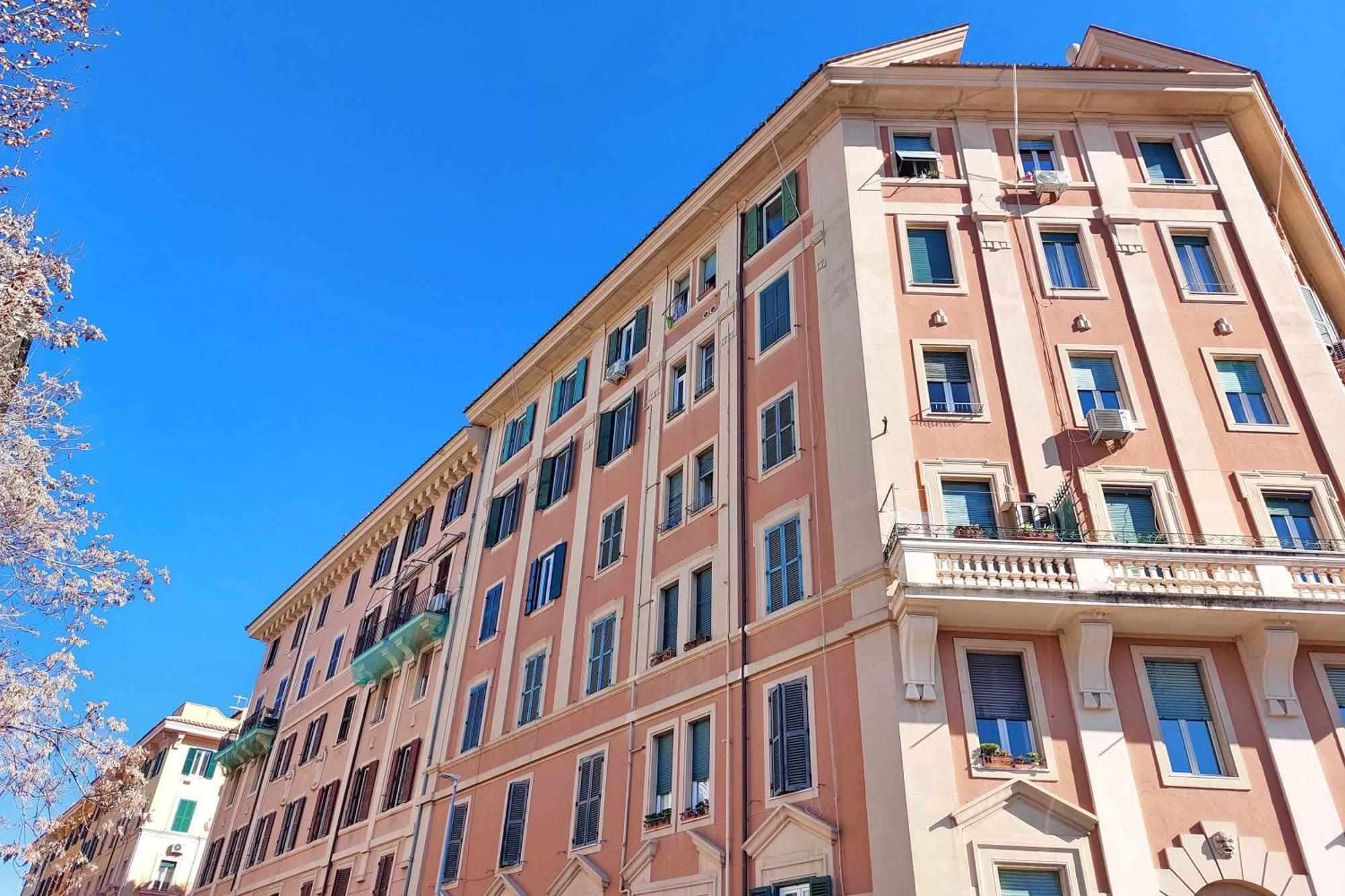 Opera Inn Suites - Rooms And Apartments Roma Ngoại thất bức ảnh