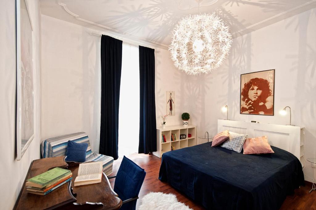 Opera Inn Suites - Rooms And Apartments Roma Phòng bức ảnh